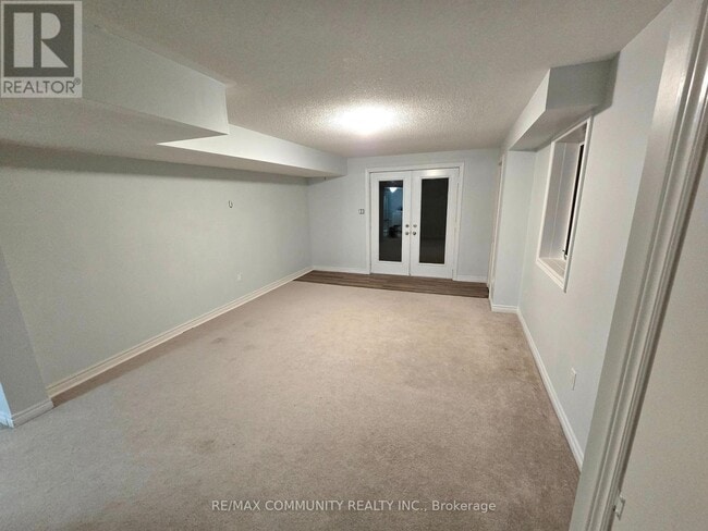 Photo - 1339 Dallman St