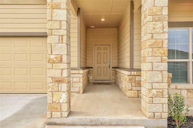 Photo - 401 Yemen Rd