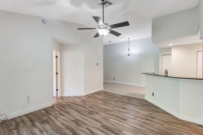 Photo - ** IBIS CLUB ** 3 BED / 2 BATH - CONDO - GATED COMMUNITY - SMALL PET OK! - ANNUAL RENTAL