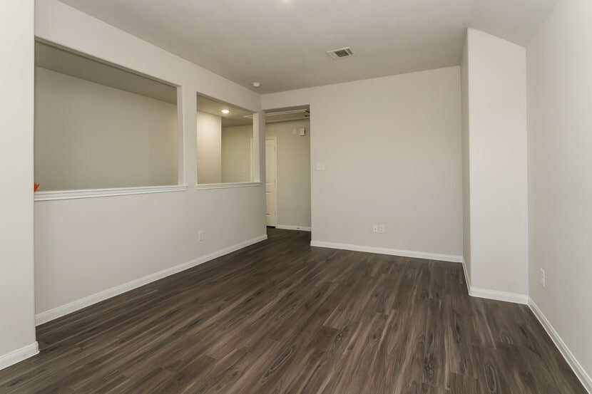 Photo - 18807 Brescia Ln