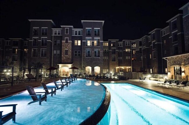 Photo - 7830 Van Tuyl Pkwy Unit c2