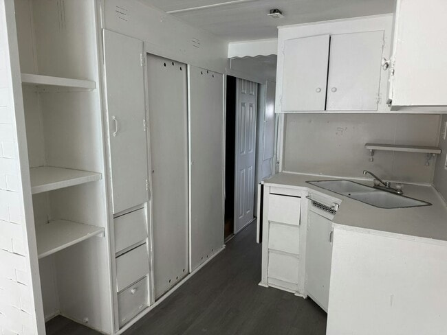 Photo - 44 Circle Dr