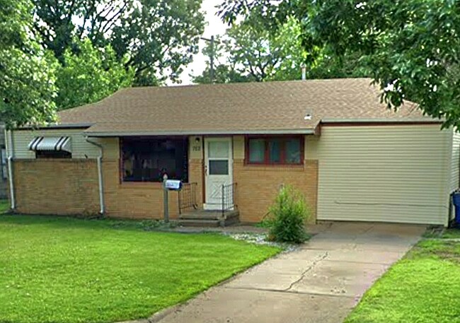 Photo - 762 Vassar Dr