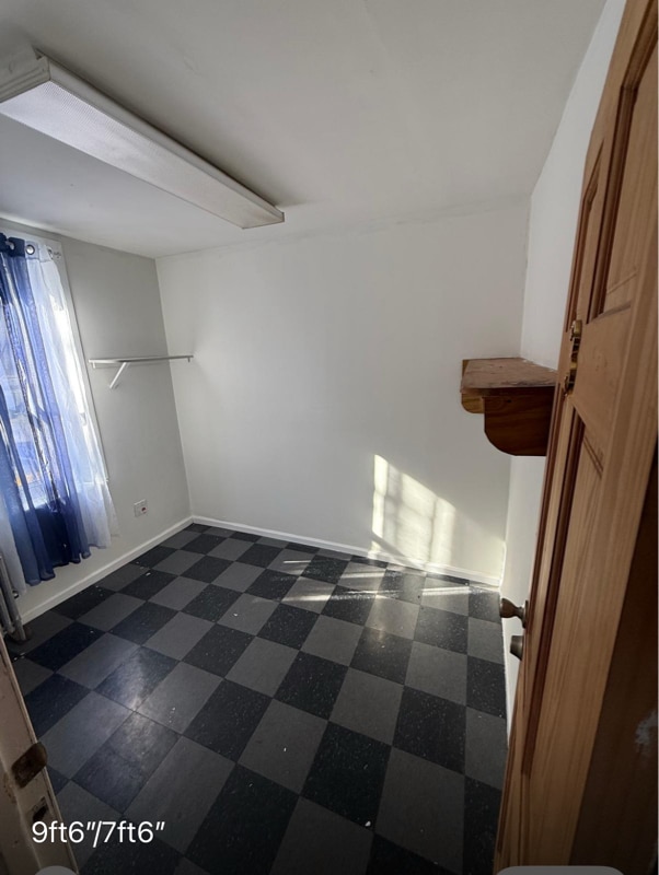 Photo - 564 Ashford St