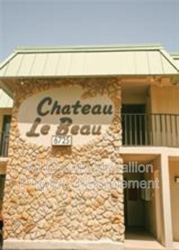 Photo - 6731 Winkler Rd Condo Unit 203