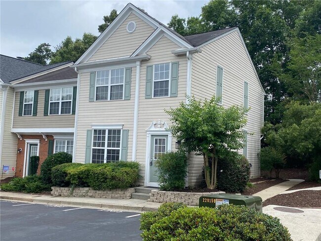 Photo - 1285 Kilmington Ct