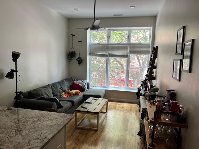 Photo - 1120 Walnut St