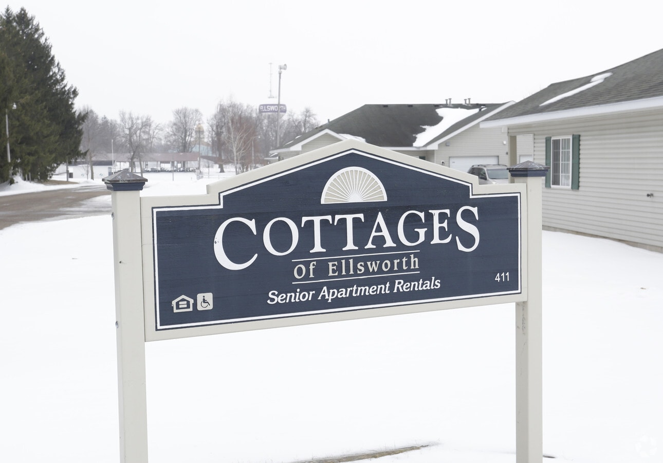 Photo - Cottages of Ellsworth