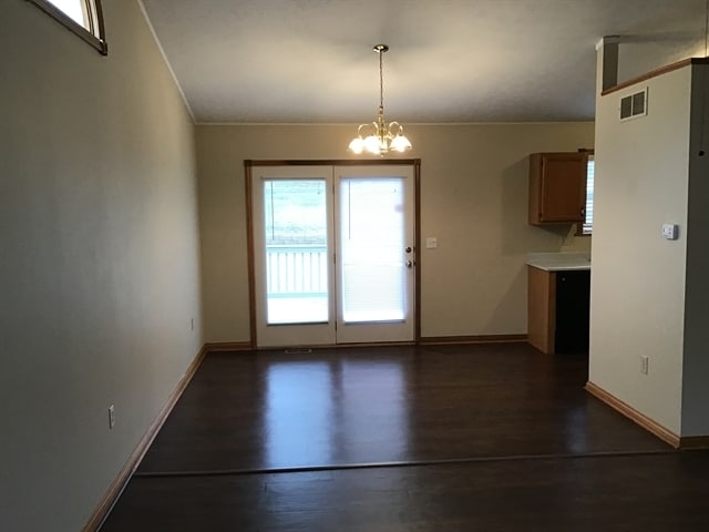 Photo - 1687 Deer Run Dr