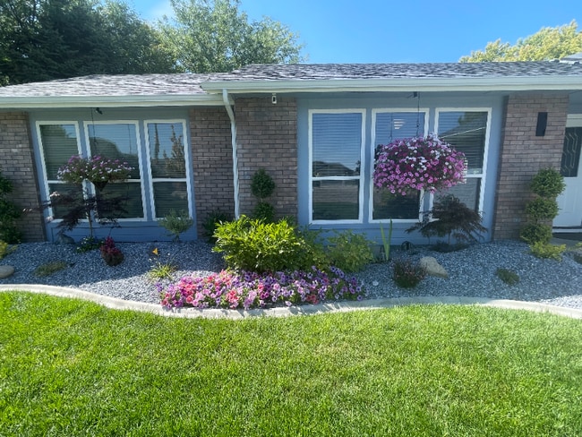 Photo - 2318 Andy Pl