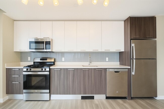 Photo - 1524 Sheepshead Bay Rd Unit 16K