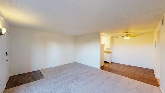 Building Photo - 400 Alameda del Prado Unit 400K