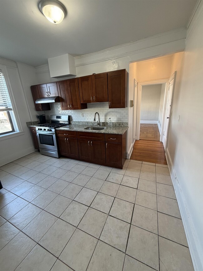 Photo - 368 Broadway Unit 33