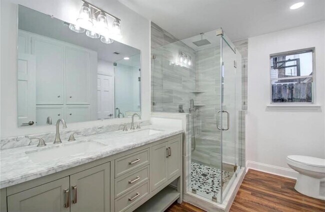 Photo - 17211 Rolling Creek Dr