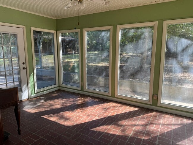 Photo - 109 Simmons Rd