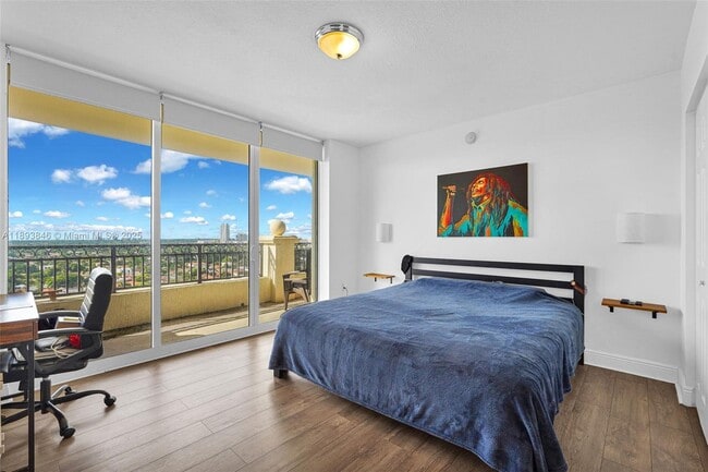 Photo - 3232 SW 22nd Terrace Unidad 1703