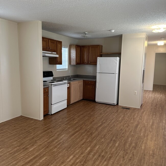 Photo - 1323 Harris Hill Rd