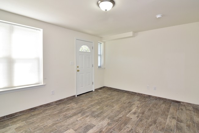 Moorestown Oaks Townhouse Community