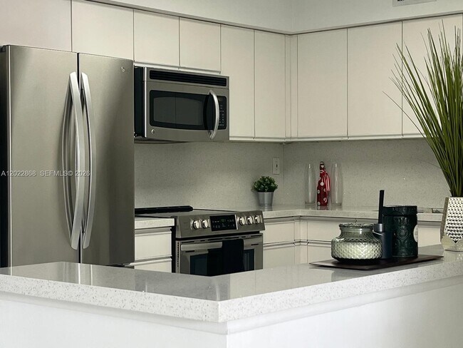 Photo - 3530 Mystic Pointe Dr Unit 1412