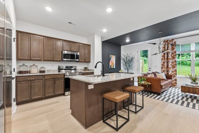 Photo - South Knoxville Brand New Construction uni...
