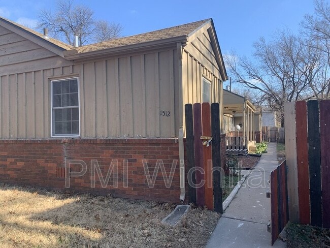 Building Photo - 1512 S Pattie St Unit #1 Rental