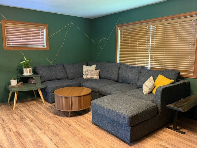 Photo - 1054 N 500 W