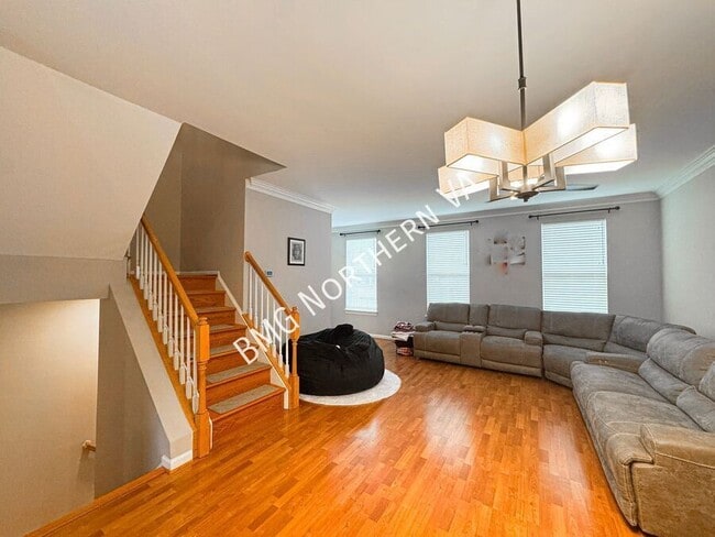 Photo - 13363 Colchester Ferry Pl