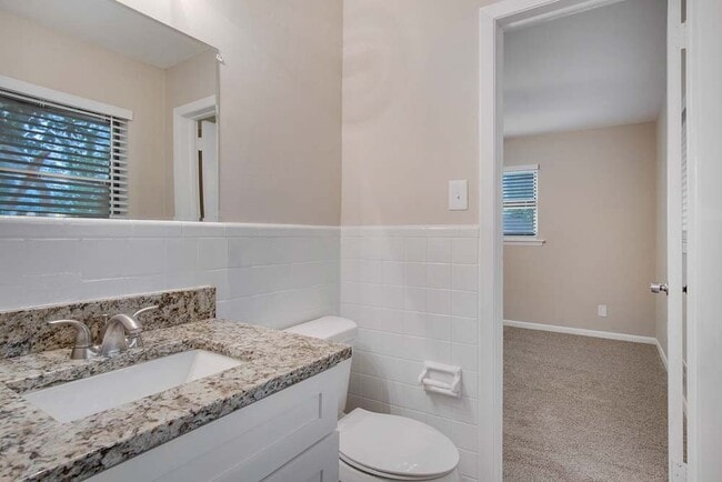 Photo - 2163 Galway Ln