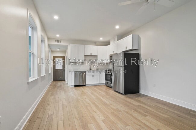 Photo - 1510 S Robertson St