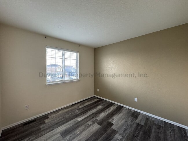 Photo - Gorgeous 5 Bedroom House in Stetson Hills