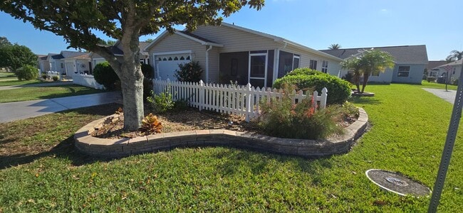 Building Photo - M650 Richland Rd (VCNW/M10) Unit - Rental