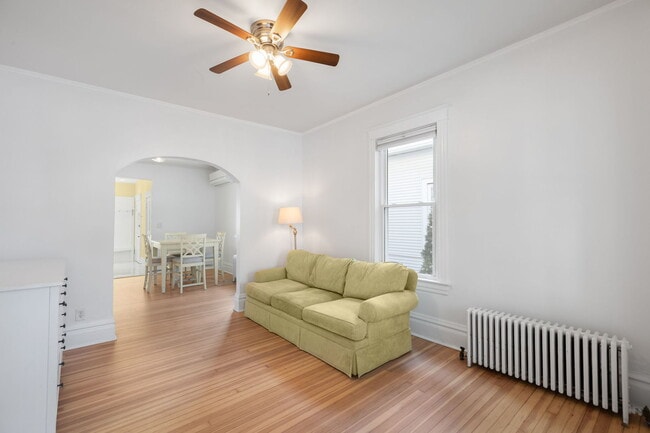 Photo - 331 Granby Rd