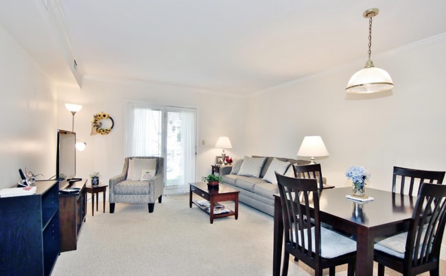 Photo - 351 Pemberwick Rd Unit 814