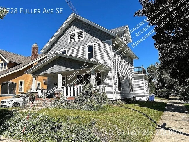 Building Photo - 728 Fuller Ave SE