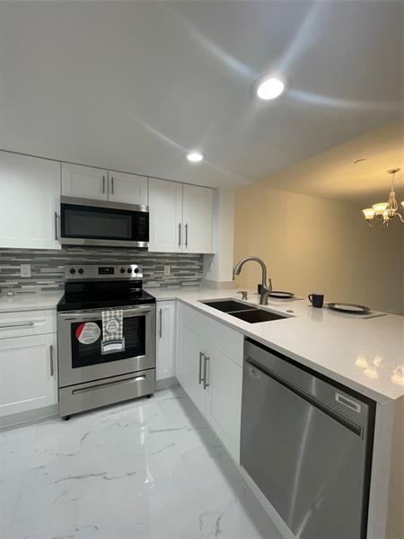 Building Photo - 8025 S Colony Cir Unit 106 Rental
