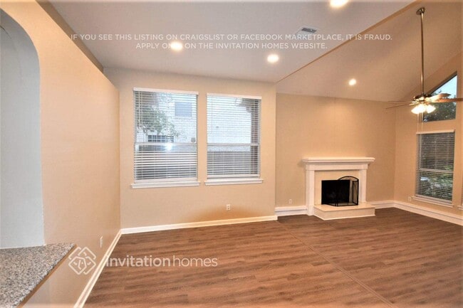 Photo - 2043 Hearthstone Dr