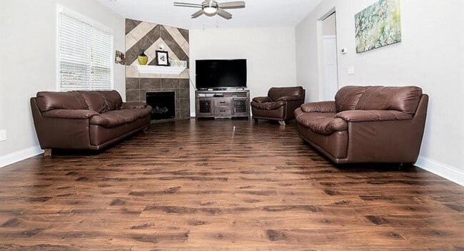 Photo - 2560 McNeil Circle ~ Haymount