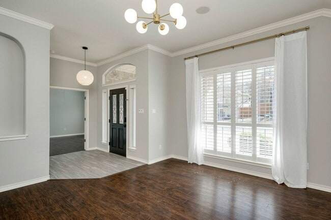 Photo - 2916 Alsatia Dr