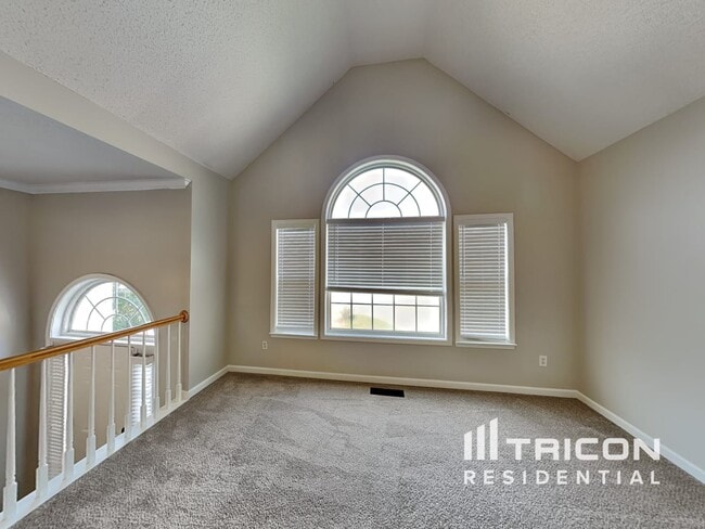 Photo - 102 Bonnabel Ct