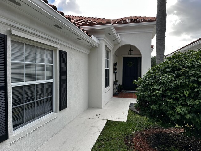 Photo - 2023 Valencia Dr