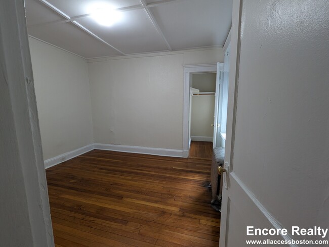 Photo - 1175 Boylston St Unidad 18