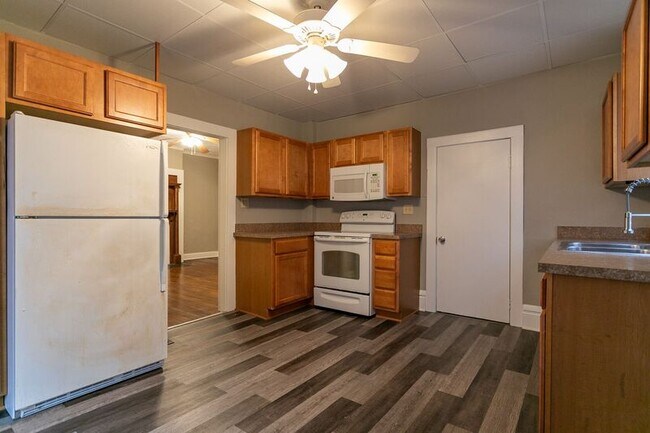 Photo - 1512 Indianola Ave