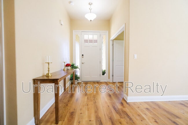 Photo - 96 Benton Blvd