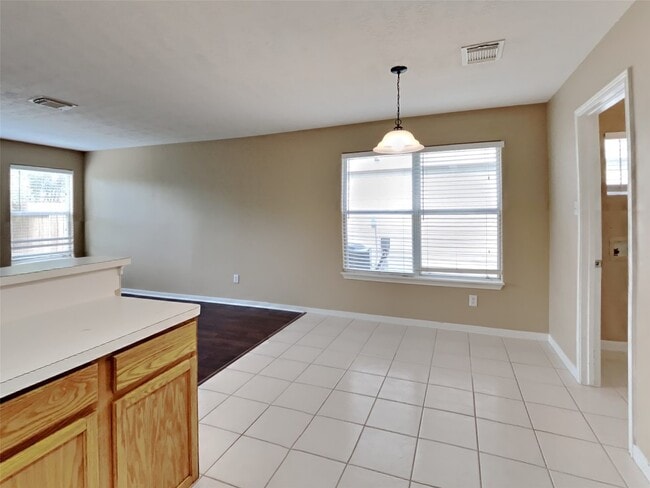 Photo - 5215 Lavender Ln