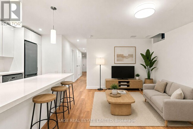 Photo - 106 Boon Ave