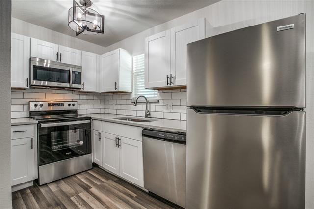 Photo - 5106 Live Oak St