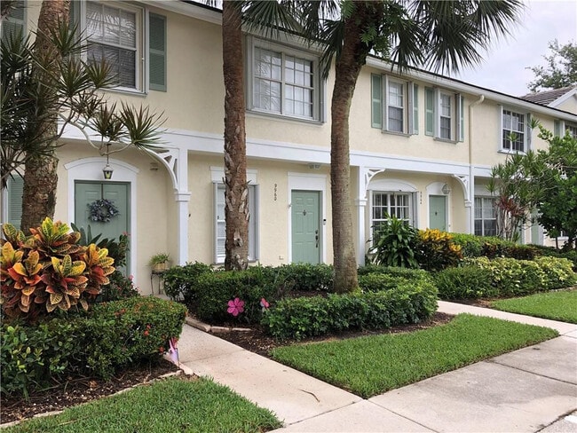 Photo - 9960 NW 57th Manor