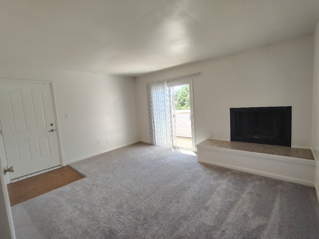 Photo - 600 Reusens Rd Unit D37