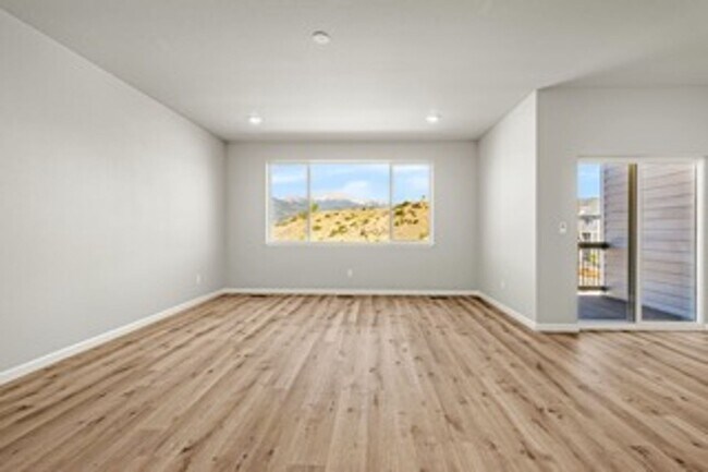 Photo - Brand New Luxury Townhome with Unparalleled Pikes Peak & Front Range Views