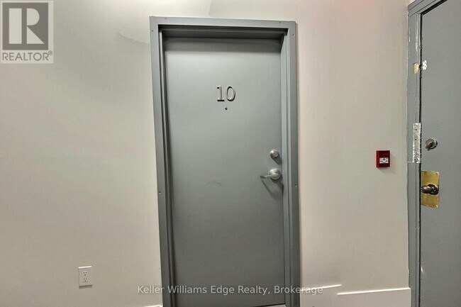 Photo - 8 Tisdale St S Unit 10